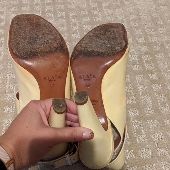 Alaia Yellow Patent Leather Strappy 37 - Picture 2 of 5